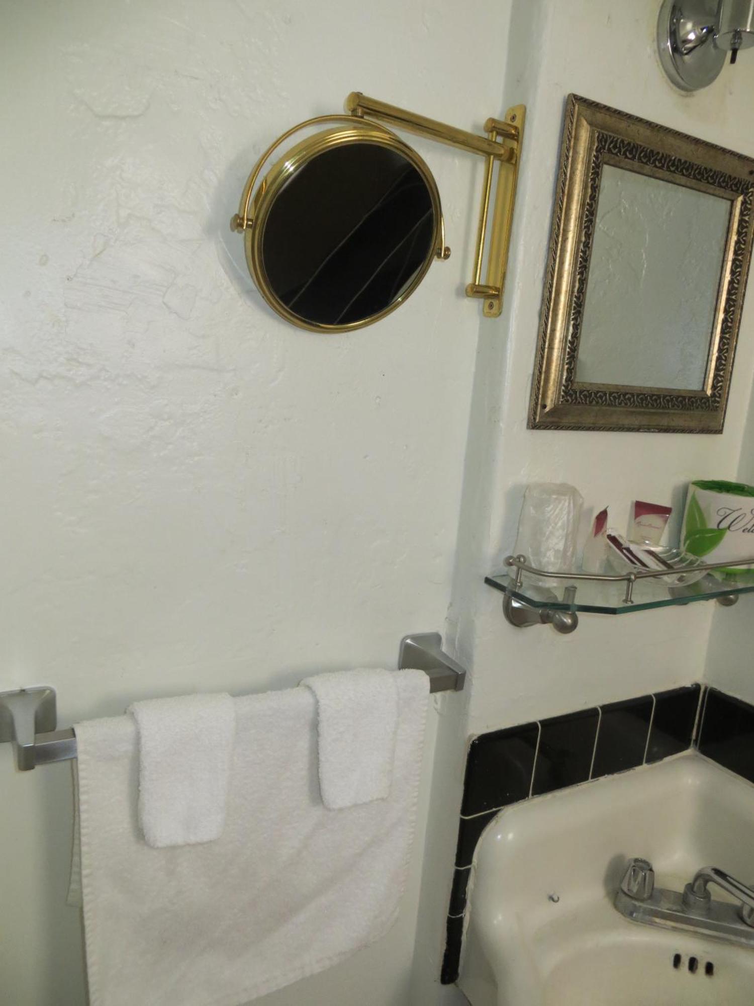 El Trovatore Motel Kingman Bagian luar foto