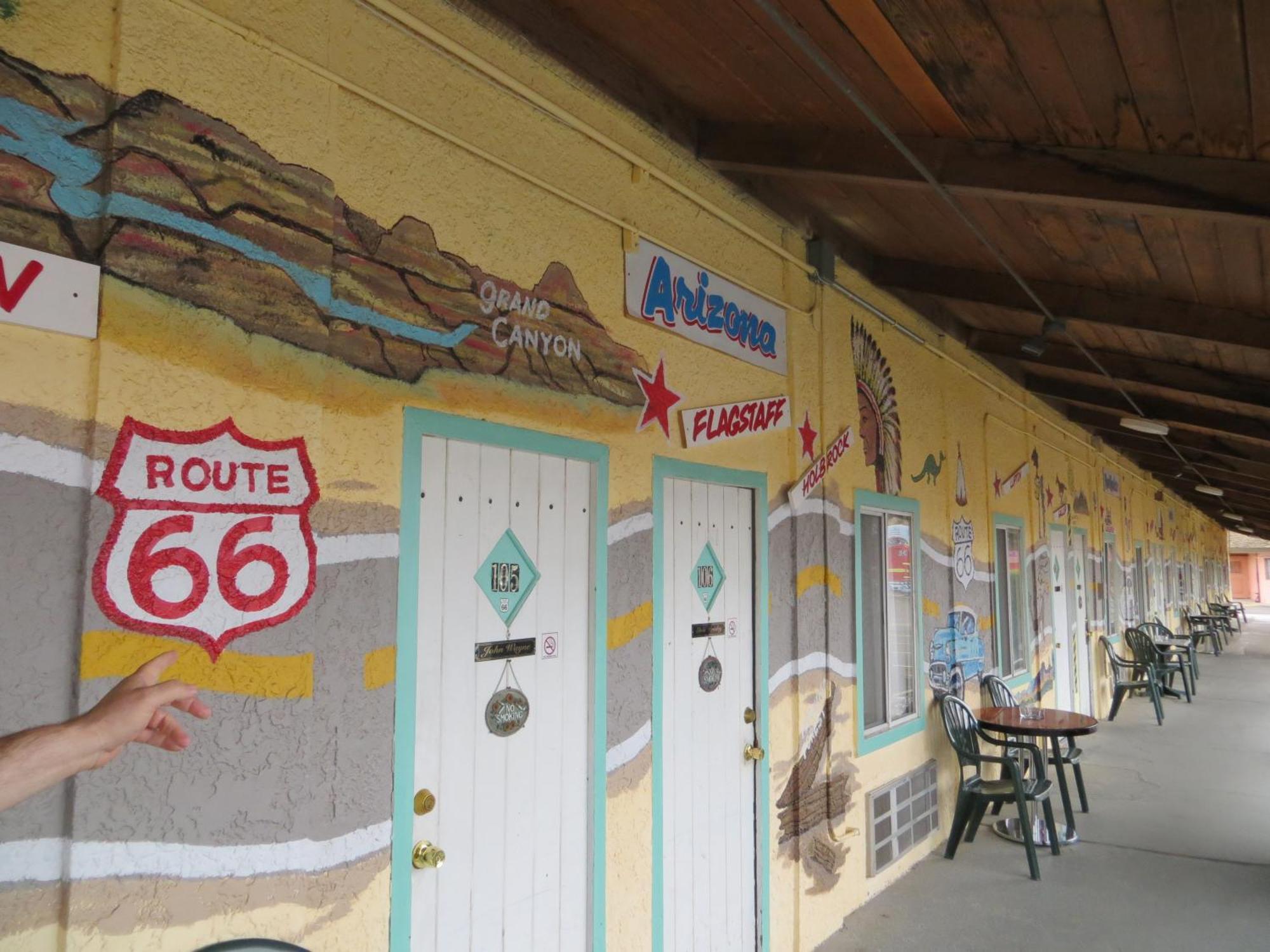 El Trovatore Motel Kingman Bagian luar foto